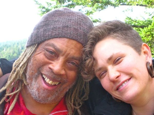 alansarah2011.jpg alansarah2011.jpg